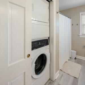 Photo #34 of 3521 Willow Lawn Drive, Lynchburg, VA 0.9 acres