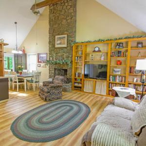 Photo #2 of 369 Juniper Drive, Lynchburg, VA 0.6 acres