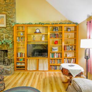 Photo #12 of 369 Juniper Drive, Lynchburg, VA 0.6 acres
