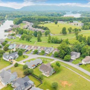 Photo #2 of 1250 Our Cove Road, Huddleston, VA 0.3 acres