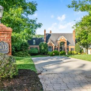 Photo #2 of 1423 Lakepointe Drive, Forest, VA 2.0 acres