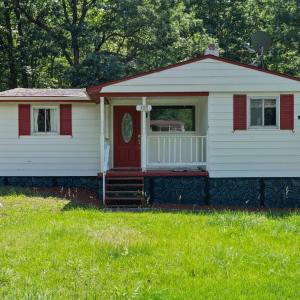 Photo #1 of 422 Masons Mill Road, Evington, VA 5.0 acres