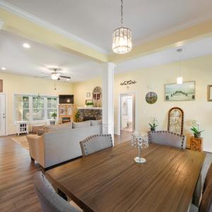 Photo #10 of 1240 Gladden Circle, Forest, VA 1.1 acres