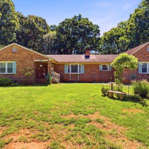 Photo #1 of 204 Greentree Drive, Forest, VA 1.0 acres