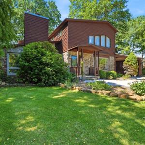 Photo #1 of 1107 Boonsboro Place, Lynchburg, VA 1.8 acres