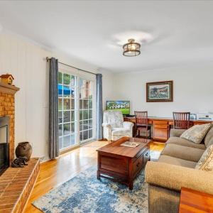 Photo #29 of 21 Queen Regent Court, Blue Ridge, VA 0.4 acres