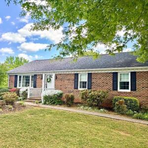 Photo #1 of 103 Old Post Road, Lynchburg, VA 0.3 acres