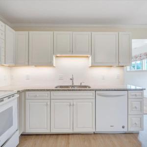 Look at the kitchen in the in-law suite!