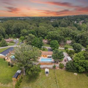 Photo #2 of 510 Little Creek Road, Lynchburg, VA 0.9 acres