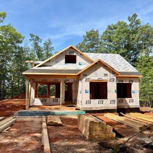 Photo #2 of 1810 AVONDALE Drive, Altavista, VA 0.5 acres