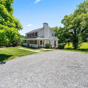 Photo #2 of 1006 Laurel Street, Bedford, VA 2.8 acres