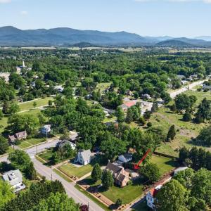 Photo #62 of 1109 Park St, Bedford, VA 0.8 acres