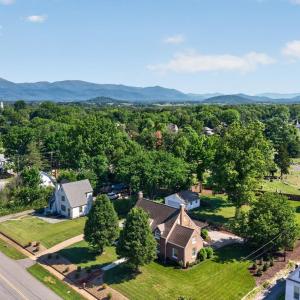 Photo #63 of 1109 Park St, Bedford, VA 0.8 acres