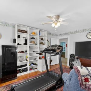 Photo #40 of 1109 Park St, Bedford, VA 0.8 acres