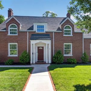 Photo #2 of 1109 Park St, Bedford, VA 0.8 acres