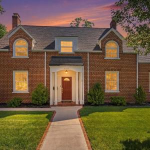 Photo #1 of 1109 Park St, Bedford, VA 0.8 acres