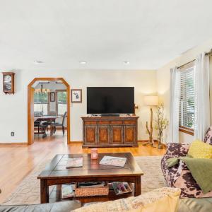 Photo #5 of 237 Dianne Drive, Lynchburg, VA 0.8 acres