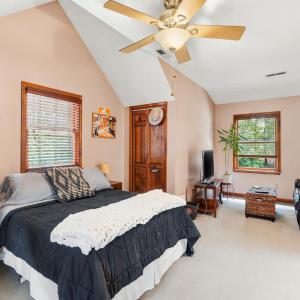 Photo #30 of 237 Dianne Drive, Lynchburg, VA 0.8 acres