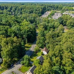 Photo #46 of 409 Jefferson Woods Drive, Forest, VA 0.4 acres
