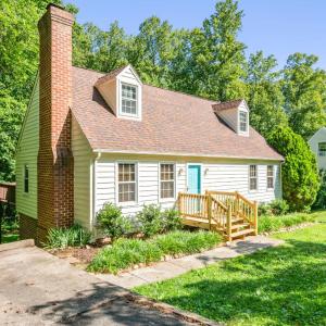 Photo #4 of 409 Jefferson Woods Drive, Forest, VA 0.4 acres