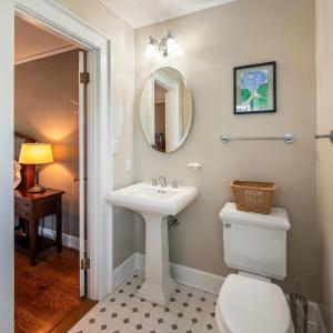 Photo #27 of 1020 Rivermont Terrace, Lynchburg, VA 0.2 acres