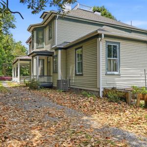 Photo #51 of 714 Longwood Avenue, Bedford, VA 0.5 acres