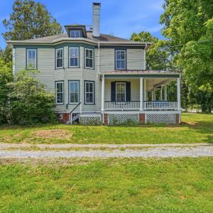 Photo #3 of 714 Longwood Avenue, Bedford, VA 0.5 acres