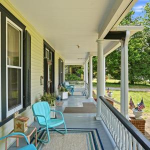 Photo #5 of 714 Longwood Avenue, Bedford, VA 0.5 acres