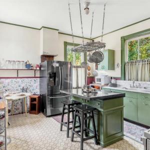 Photo #18 of 714 Longwood Avenue, Bedford, VA 0.5 acres