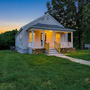 Photo #1 of 736 Selene Street, Lynchburg, VA 0.9 acres