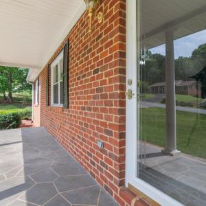 Photo #4 of 53 Woodlake Circle, Altavista, VA 1.4 acres
