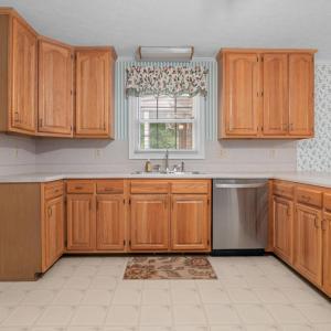 Photo #14 of 53 Woodlake Circle, Altavista, VA 1.4 acres