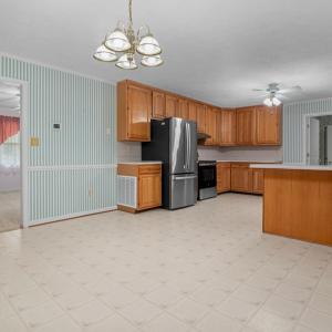 Photo #18 of 53 Woodlake Circle, Altavista, VA 1.4 acres