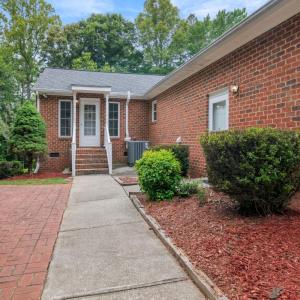Photo #7 of 53 Woodlake Circle, Altavista, VA 1.4 acres