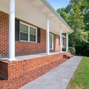 Photo #3 of 53 Woodlake Circle, Altavista, VA 1.4 acres