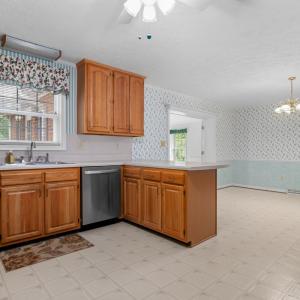 Photo #16 of 53 Woodlake Circle, Altavista, VA 1.4 acres