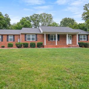Photo #1 of 53 Woodlake Circle, Altavista, VA 1.4 acres