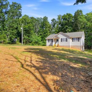 Photo #28 of 4028 Pumping Station Road, Appomattox, VA 1.1 acres