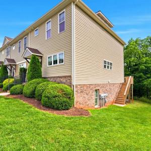 Photo #3 of 1232 Commonwealth Circle, Forest, VA 0.1 acres