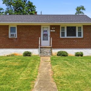 Photo #1 of 804 12th Street, Altavista, VA 0.2 acres