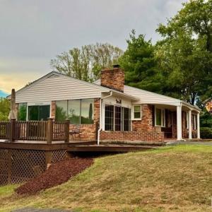 Photo #4 of 899 Burks Hill Rd, Bedford, VA 1.4 acres