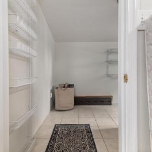 Pantry & Laundry Room