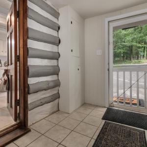 Photo #4 of 2120 Timberlake Drive, Lynchburg, VA 0.4 acres