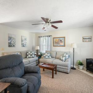 Photo #6 of 139 Riviera Drive, Concord, VA 0.5 acres