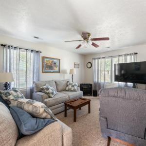 Photo #7 of 139 Riviera Drive, Concord, VA 0.5 acres