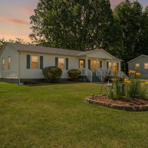 Photo #2 of 139 Riviera Drive, Concord, VA 0.5 acres