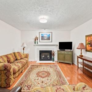 Photo #10 of 104 Fieldstone Court, Lynchburg, VA 0.8 acres