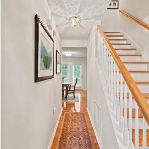 Photo #5 of 104 Fieldstone Court, Lynchburg, VA 0.8 acres