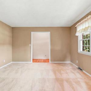 Photo #5 of 324 Charldon Road, Lynchburg, VA 1.3 acres