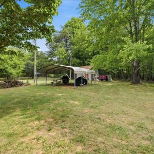 Photo #17 of 6108 Wards Rd, Hurt, VA 6.0 acres